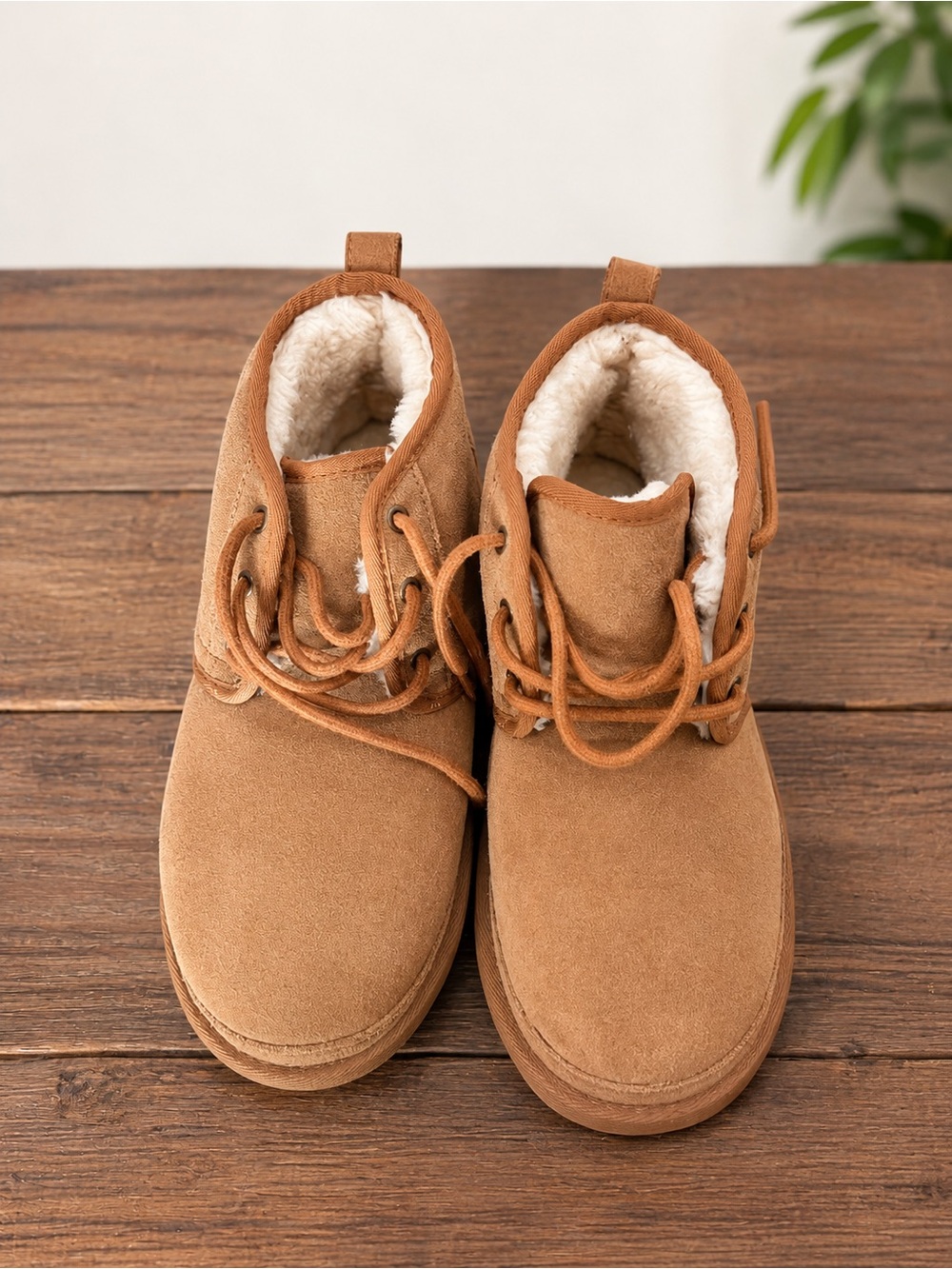 UGG Chestnut Neumel Boots